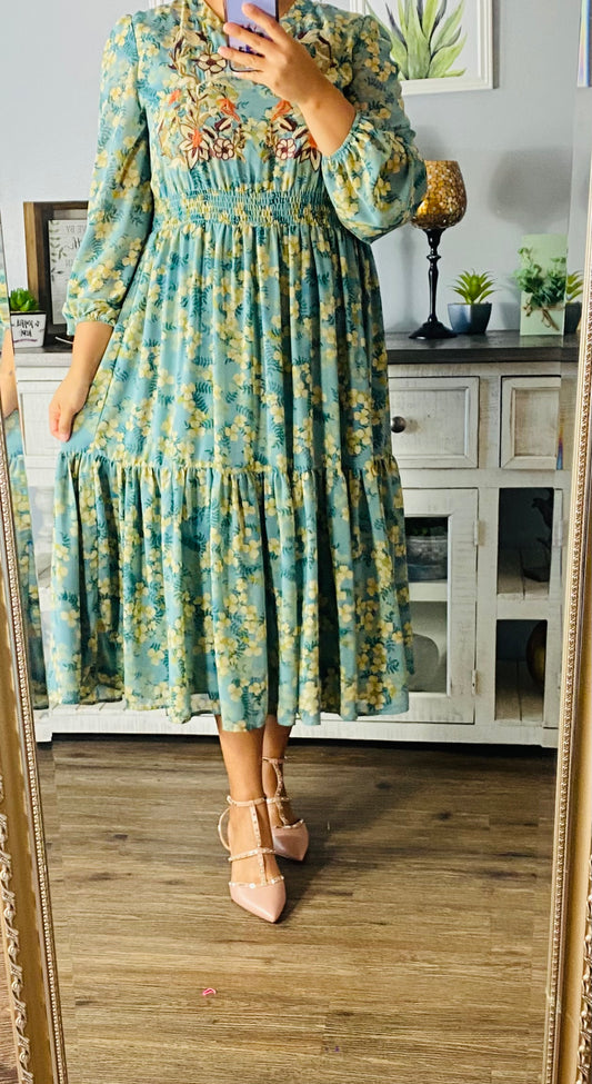 Janet Embroidery Maxi Dress
