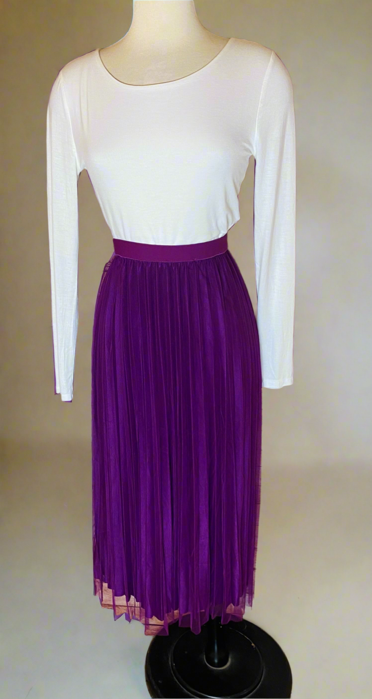Purple Lace Pleated Skirt