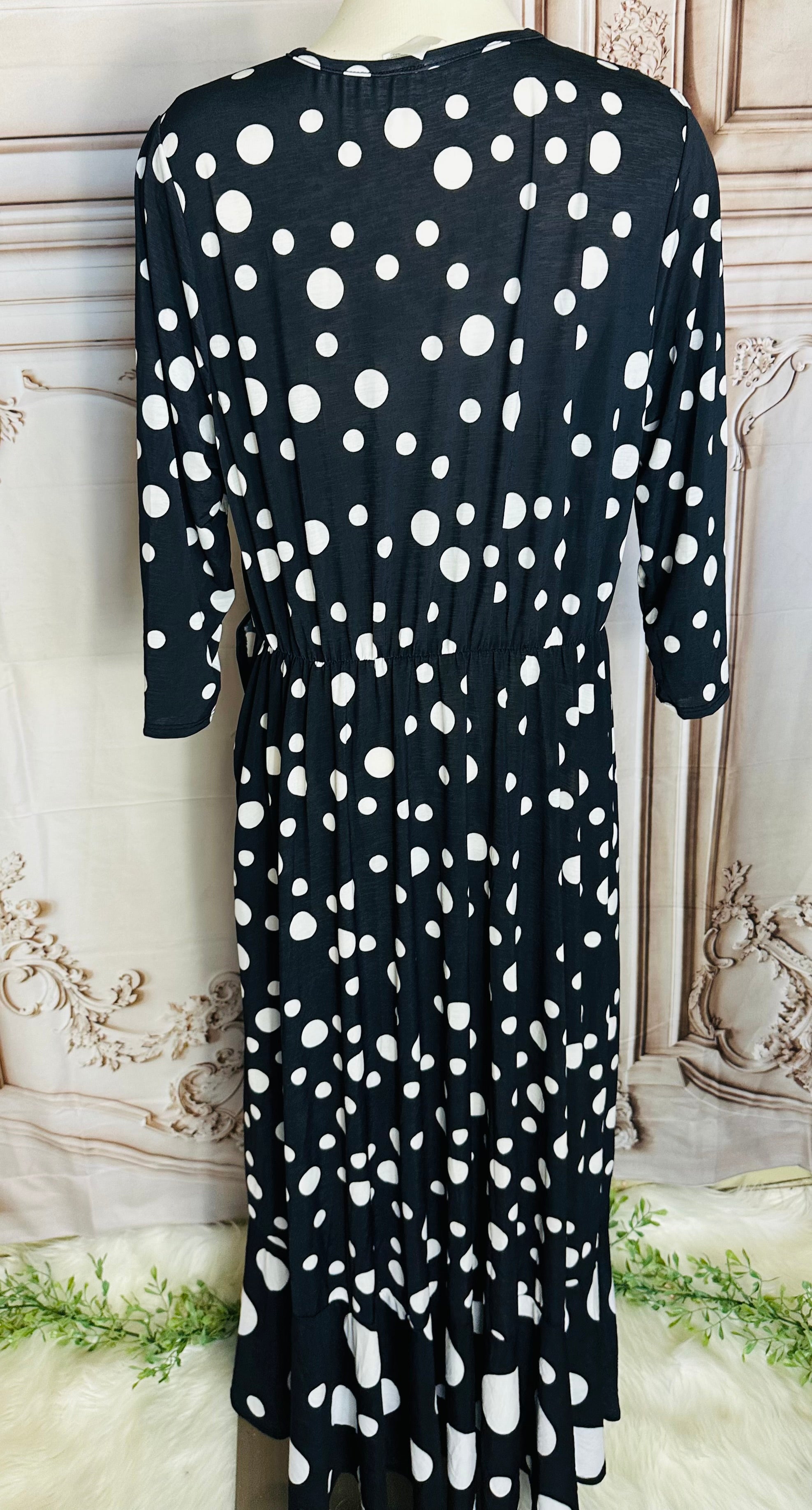 Evelyn Black Polka Dots Dress