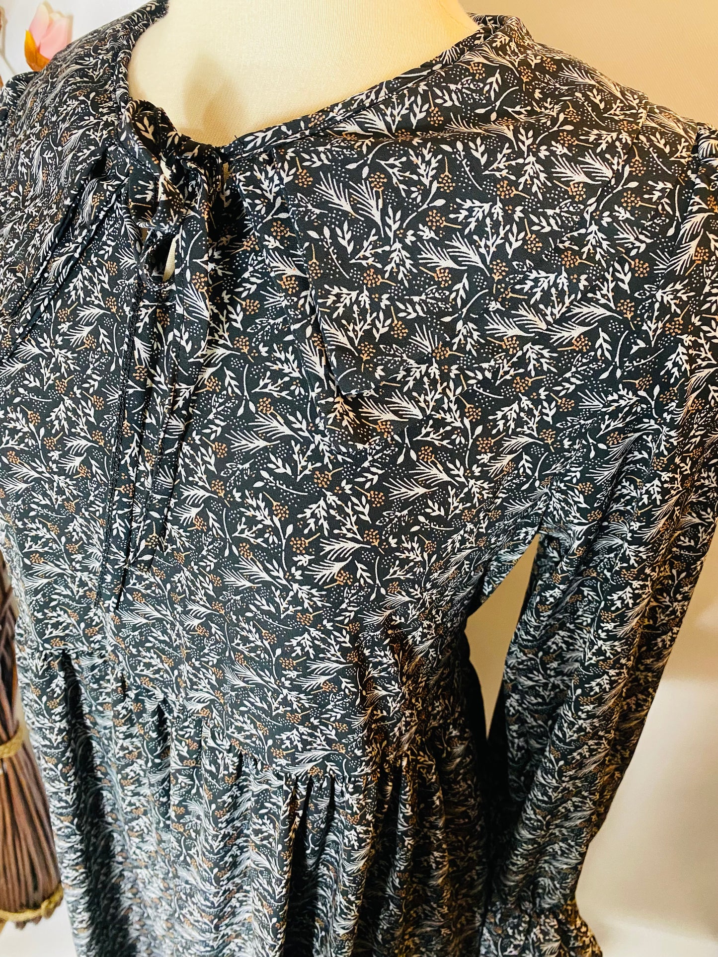 Viviana Black Floral Midi Dress